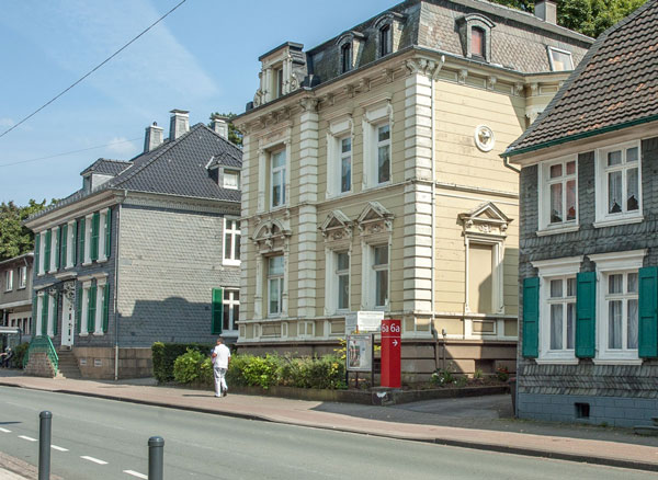 Einfahrt zu unserem Lichtstudio in Schwelm ...